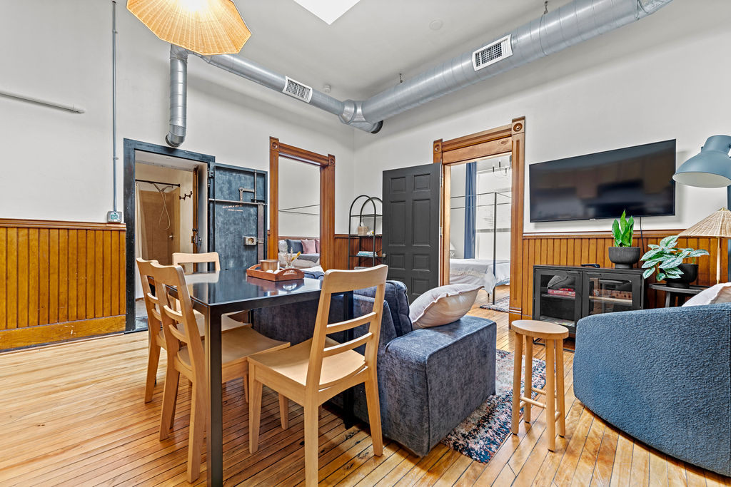 Algoma Suites #5